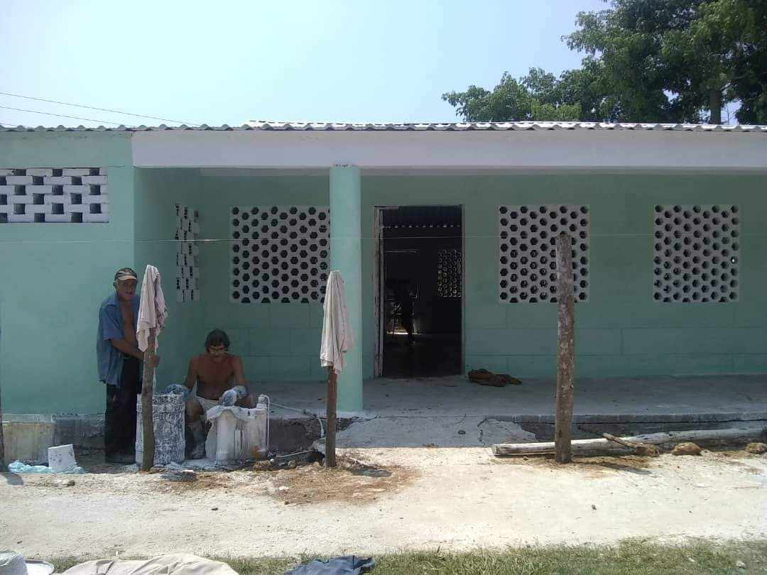 Cafetería "La Empanada" de la Grifa casi lista para prestar servicios en el Verano