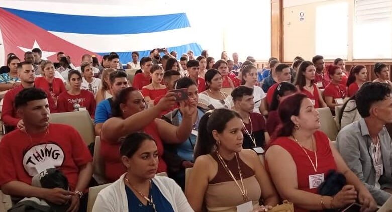 Sesiona en Sandino Asamblea Municipal del XII Congreso de la UJC