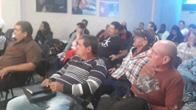 temas de impacto económico y social