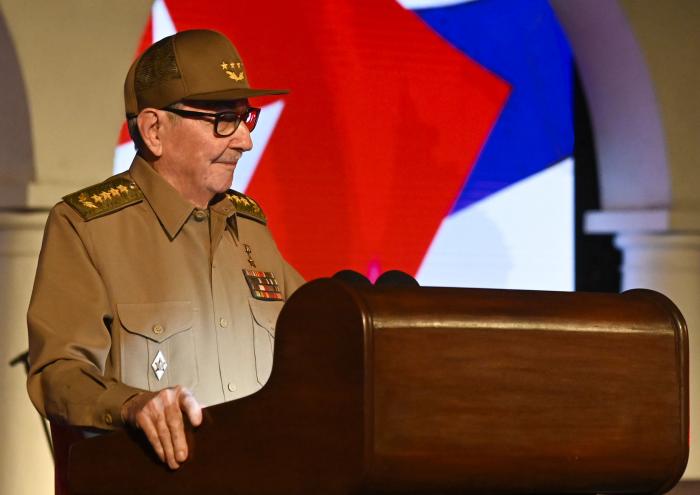 discurso raúl castro santiago dificultades