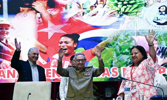 clausura del XI Congreso de la Federación de Mujeres Cubanas (FMC)