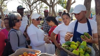 feria agropecuaria y comercial en saludo al Primero de Mayo Sandino