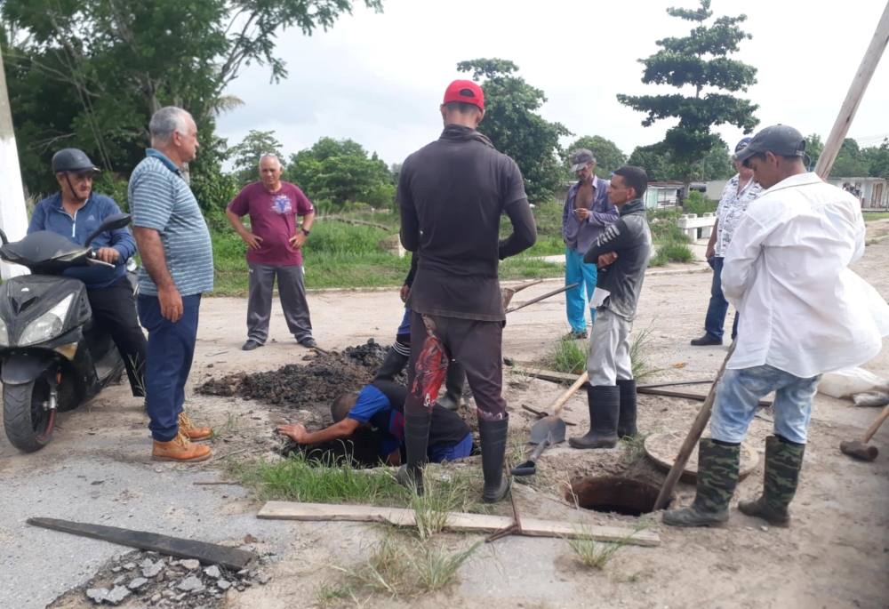 Soluciona Acueducto obstrucción en redes sanitarias de Sandino