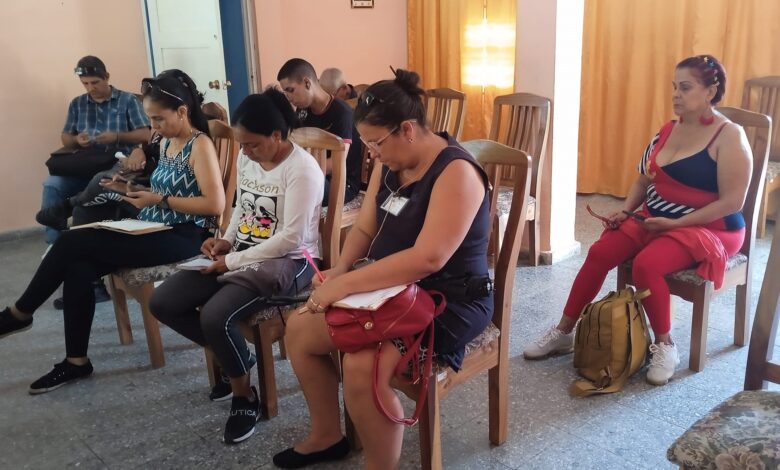 Realizan en Sandino intercambio con comunicadores