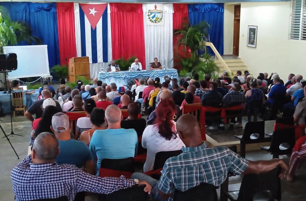 asamblea municipal del poder popular