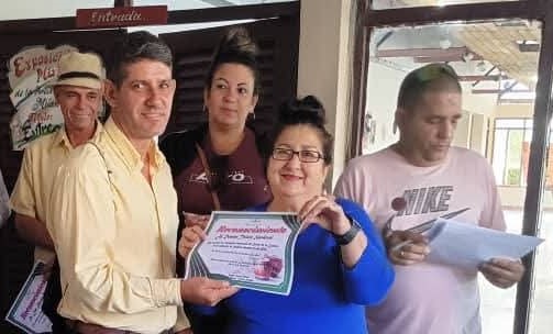 Teddys Pérez bibliotecaria Sandino