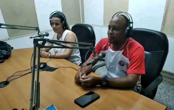 locutor radio sandino