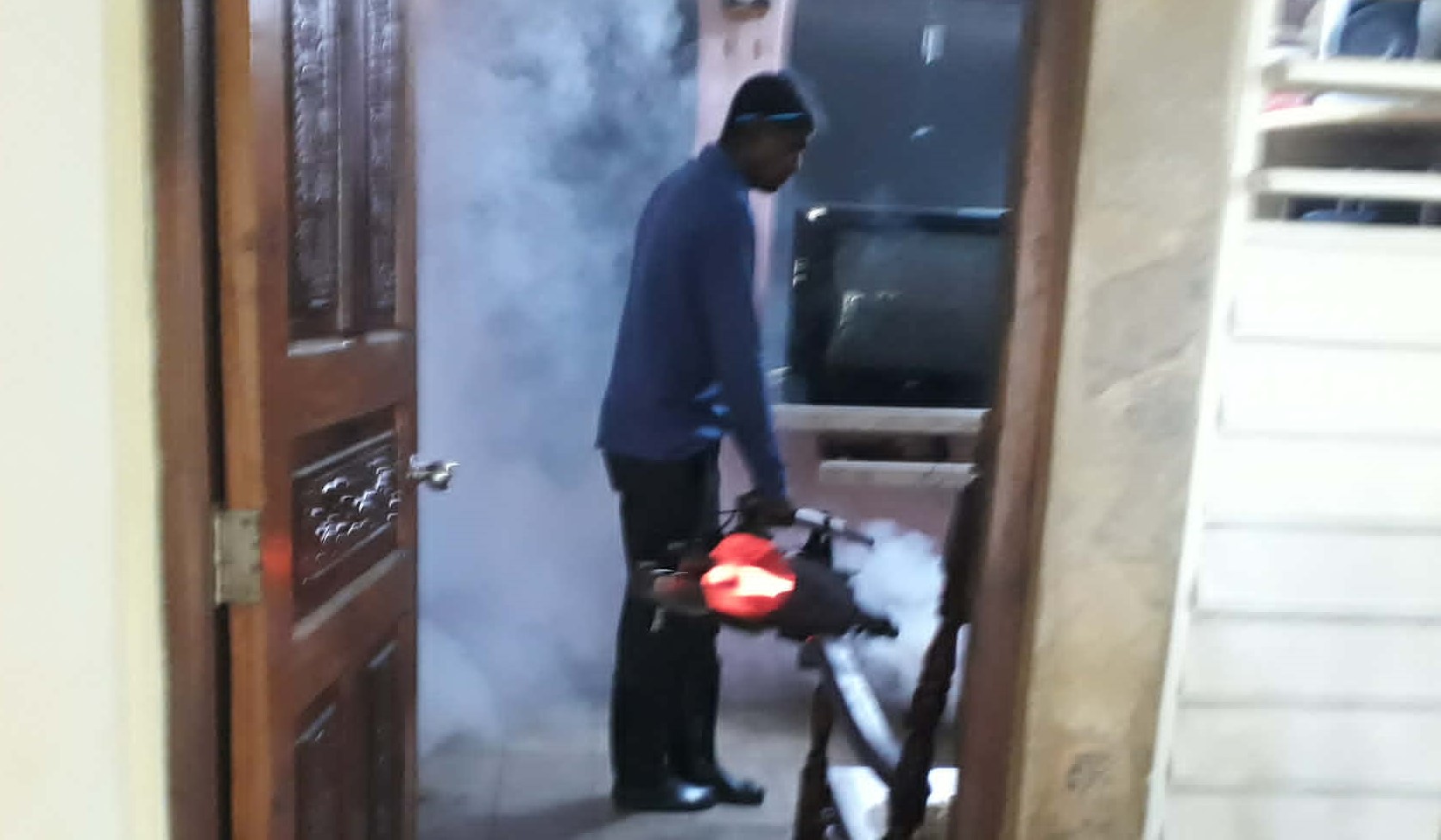 Fumigan viviendas en Sandino contra el Aedes Aegypti