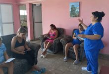 Federación de Mujeres Cubanas visita a gestantes del hogar materno en Sandino